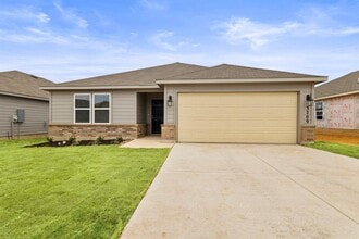 Building Photo - 3209 Ridge Pl