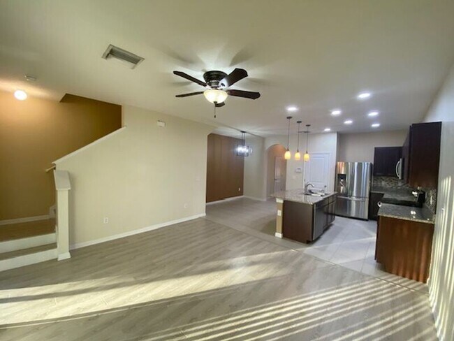 Building Photo - 8960 Indigo Trl Lp