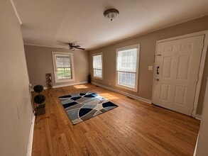 Building Photo - 111 Pindal Rd