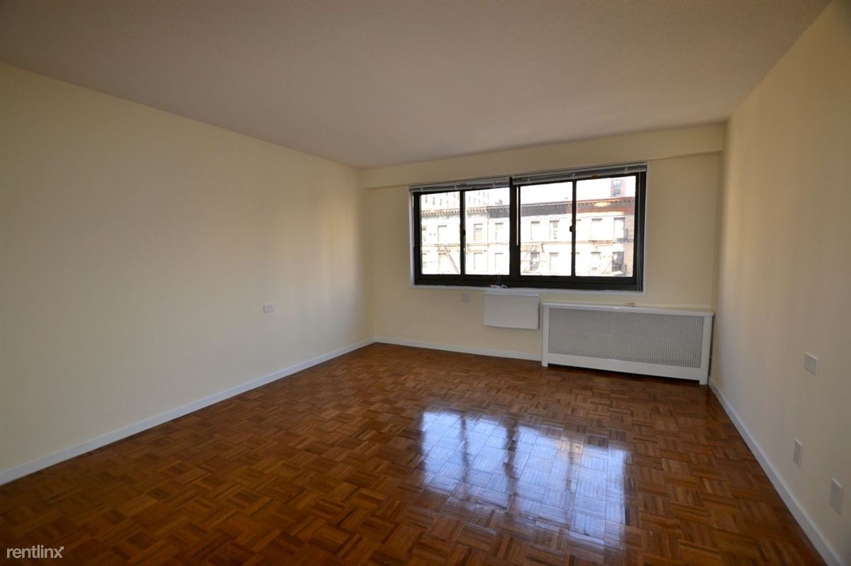 Primary Photo - 176 W 87th St