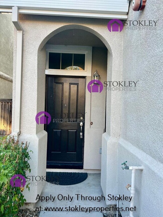 Foto del edificio - 1019 Sycamore Ln