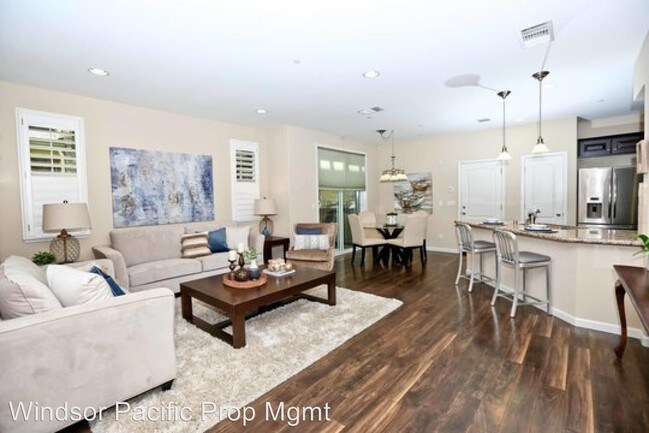 Building Photo - 3 br, 3 bath House - 338 El Paseo Circle