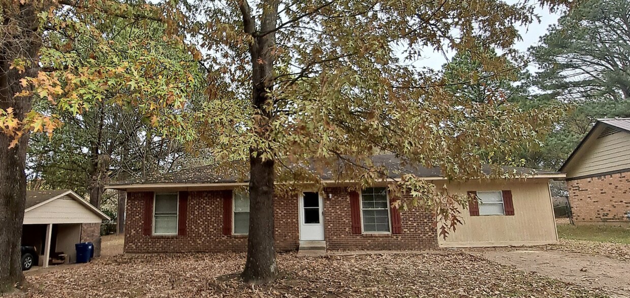 Photo - Welcome to 5046 Gray Drive!