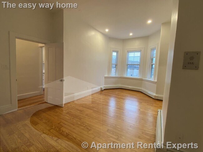 Foto del edificio - 194 Central St