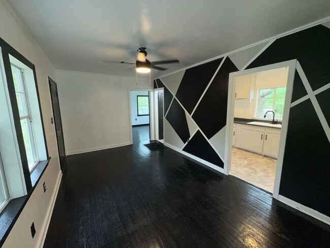 Building Photo - 2951 Downing St