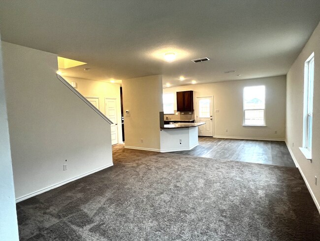 Foto del edificio - 7510 Fishbowl Ln