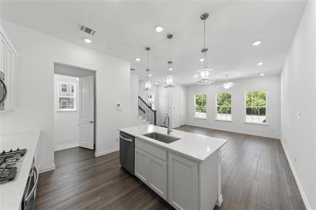 Foto del edificio - 1070 Old Rosebud Dr