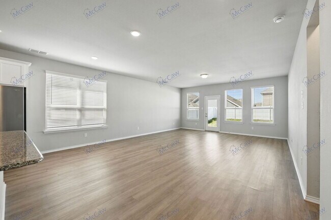 Building Photo - 5909 Hopkins Dr