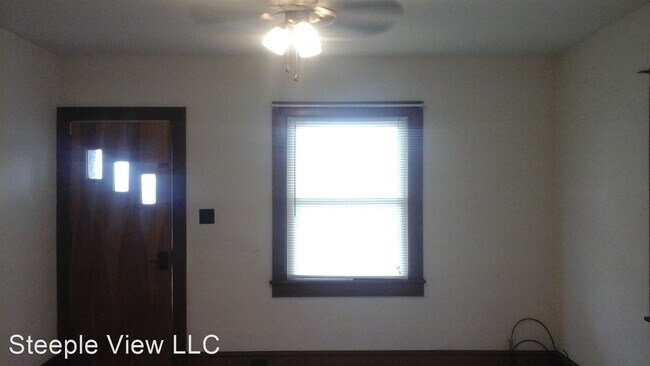 Foto del edificio - 2 br, 1 bath House - 1104 N. Michigan Ave