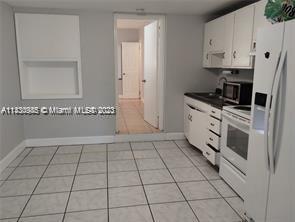 Foto del edificio - 242 SE Park St