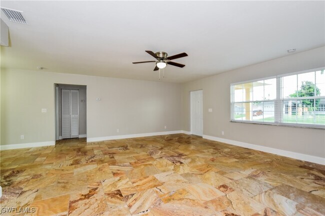 Foto del edificio - 1326 SW 10th Pl