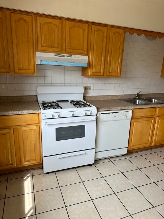 Foto del edificio - 10461 Dearlove Rd