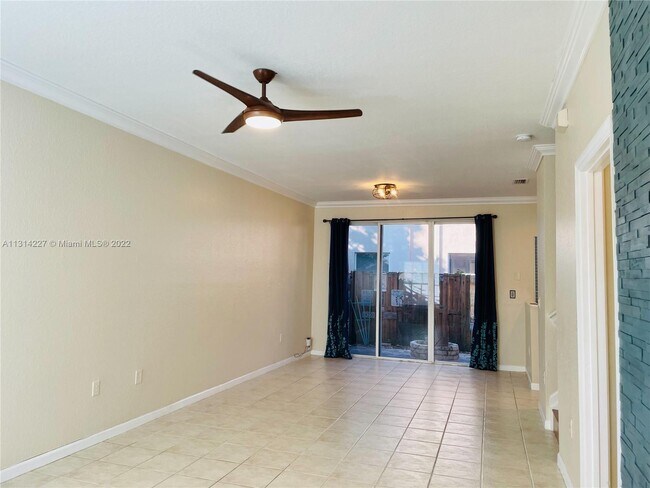 Building Photo - 792 NW 170th Terrace