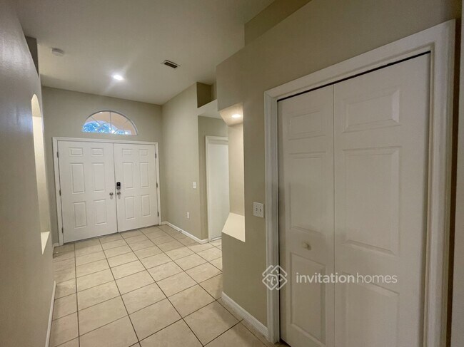 Building Photo - 34711 Birchmont Ln