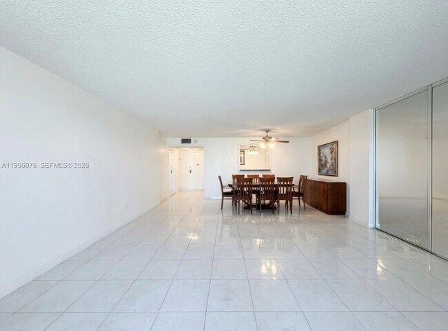 Foto del edificio - 3800 S Ocean Dr