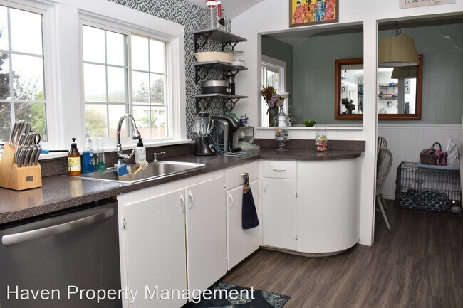 Foto del edificio - 3 br, 2 bath House - 3702 S J St