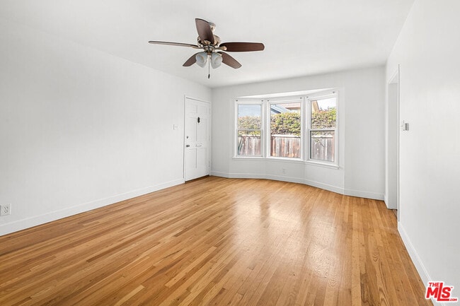 Building Photo - 4158 Baldwin Ave