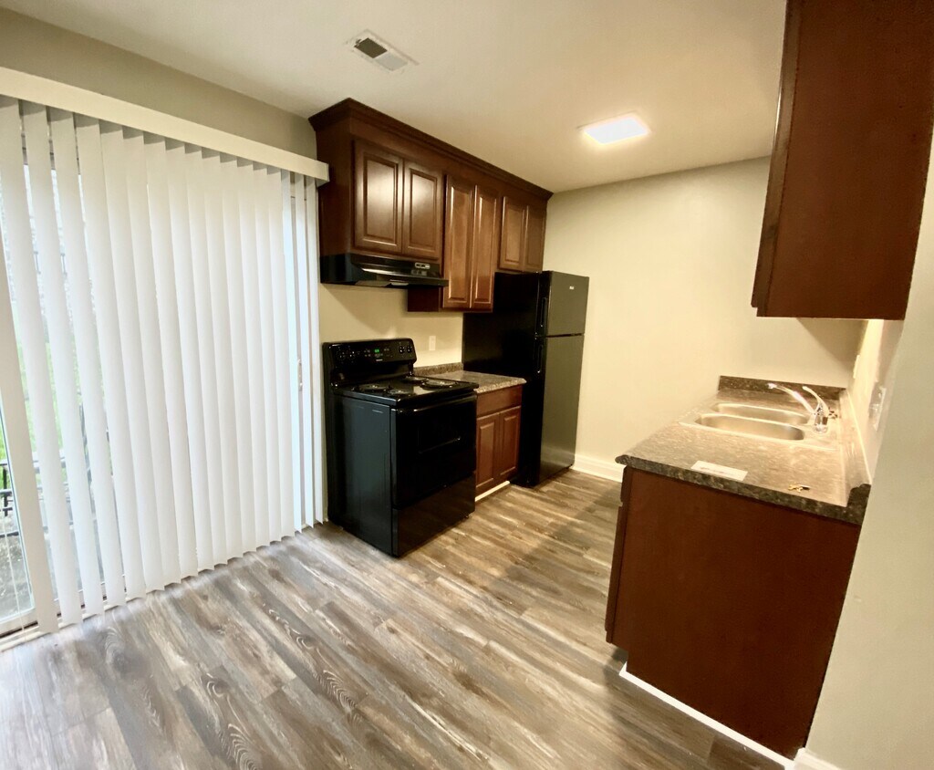 Summerville Country Club Apartments in Summerville, SC