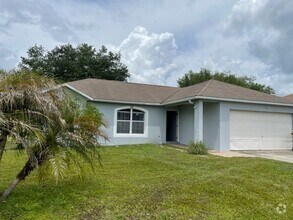 Building Photo - 819 Ognon Ct