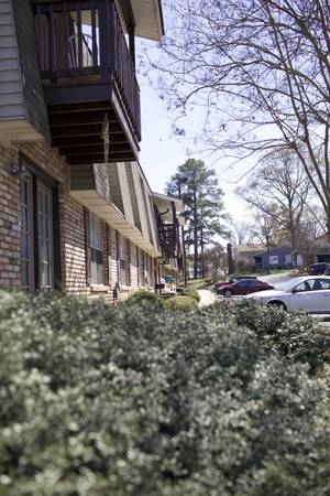 Building Photo - Riveredge Apartments