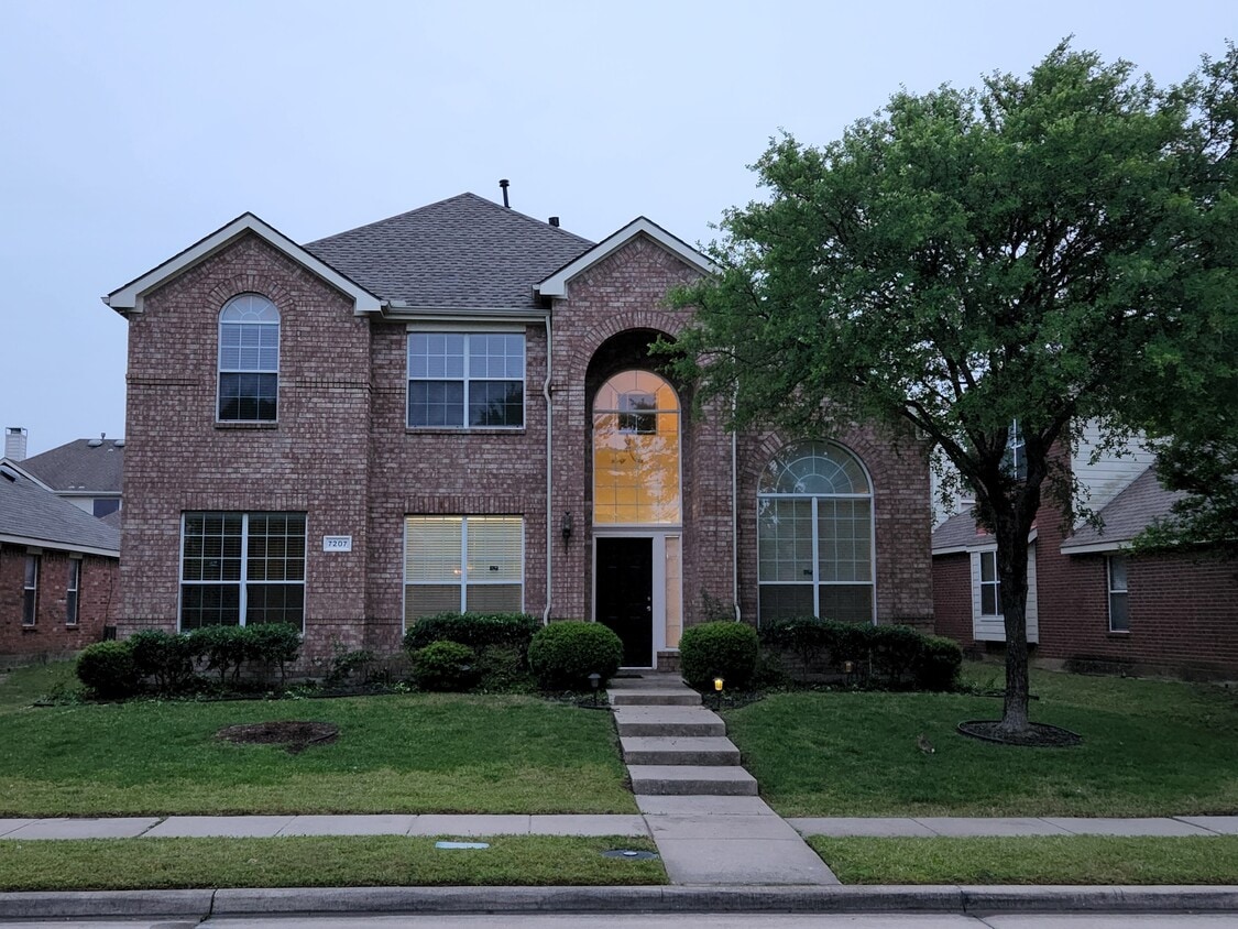 Primary Photo - 7207 Juniper Dr