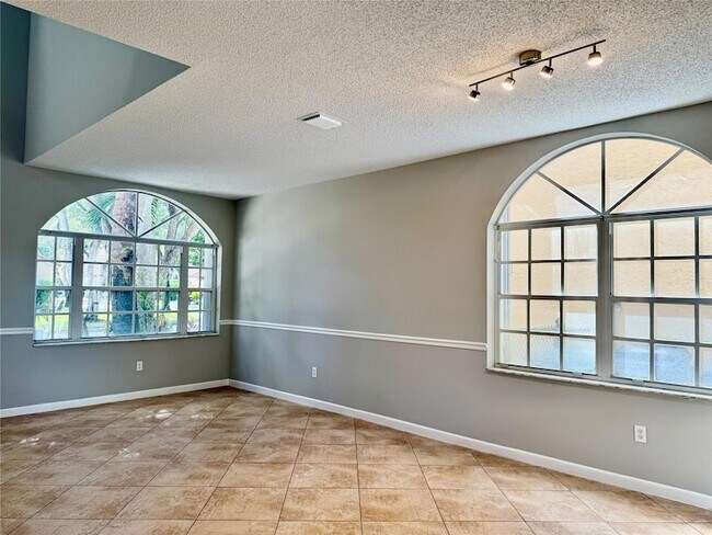 Building Photo - 8743 NW 6th Ct