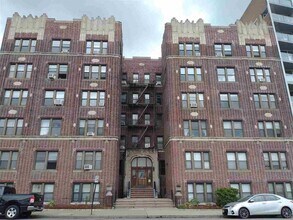 Building Photo - 883 JFK Blvd E