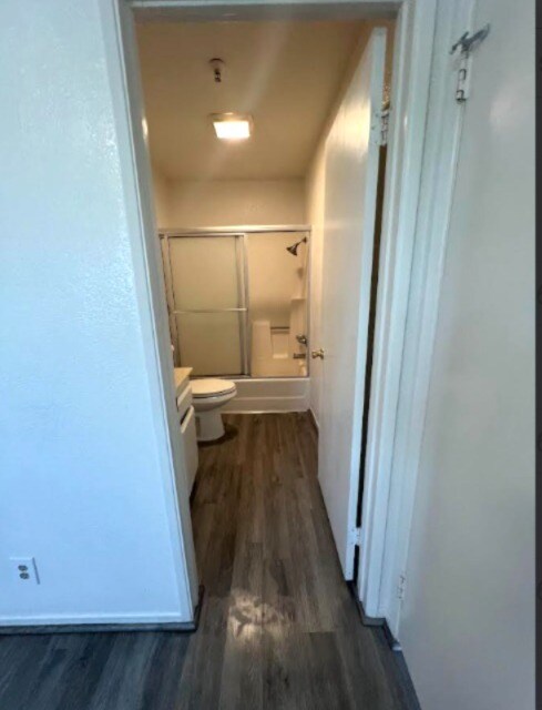 Foto del edificio - 14324 Lemoli Ave