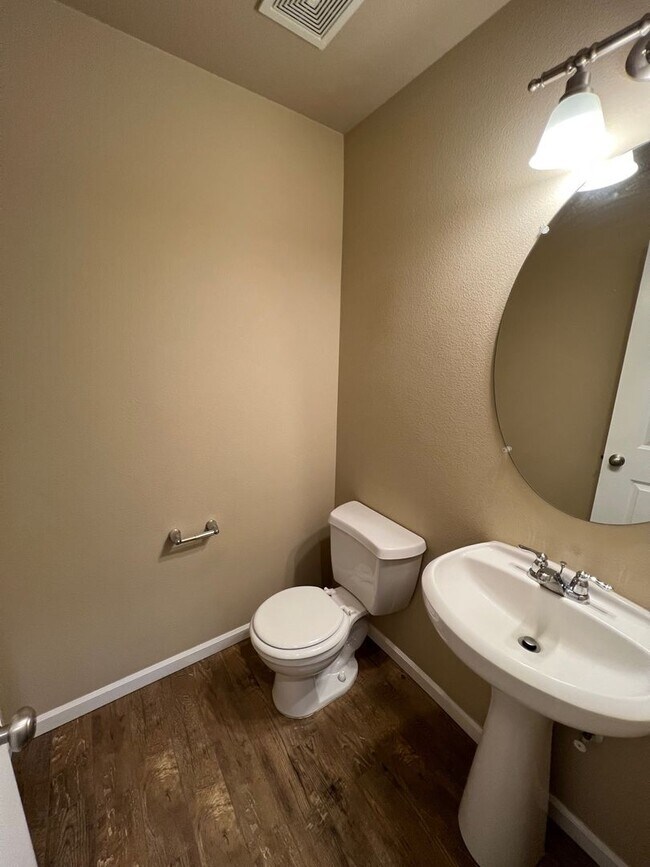 Foto del edificio - 3986 SE Lone Oak St