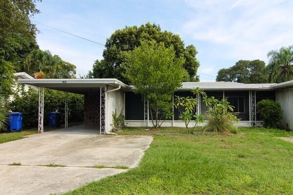 Foto del edificio - 788 San Christopher Dr