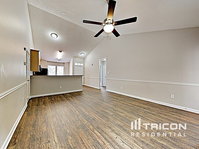 Building Photo - 12519 Panthersville Drive Charlotte NC