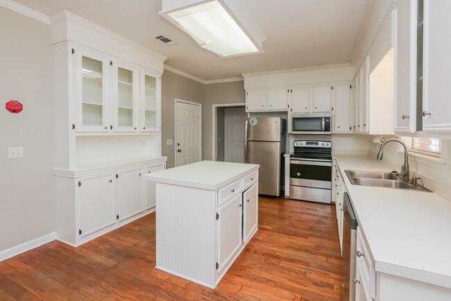 Building Photo - Gorgeous Home in Brandon, MS!