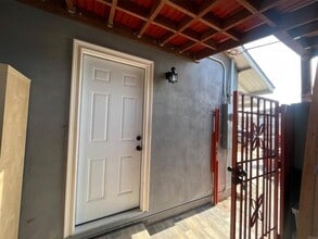 Building Photo - 2710 Caulfield Dr