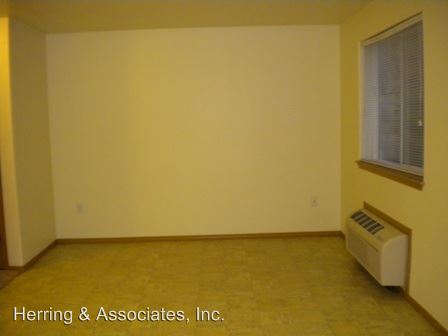 Building Photo - 1109 N Western Ave