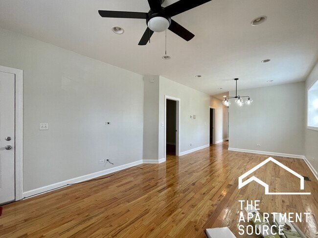 Foto del edificio - 3606 W Cortland St
