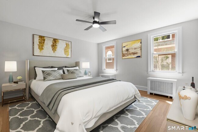 Foto del edificio - 1070 Whitney Ave