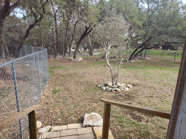 Foto del edificio - 1867 Tanglewood Trl