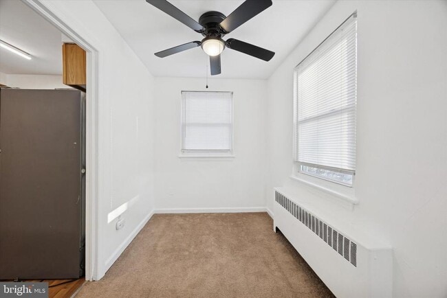 Foto del edificio - 206 W Parkway Ave