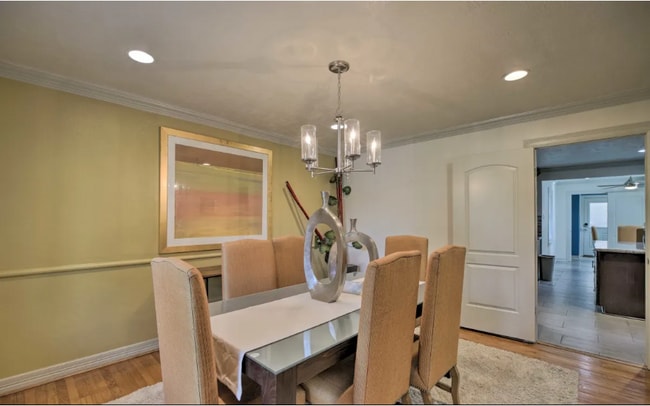 Photo - 4018 Leeshire Dr House