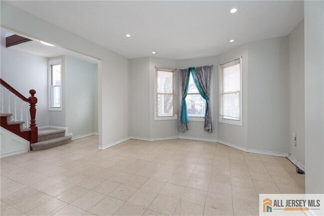 Foto del edificio - 264 Seaman St