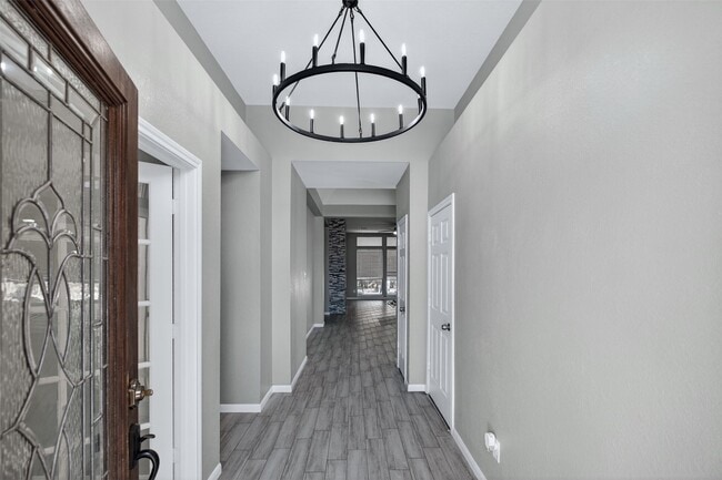 Building Photo - 4726 Meadows Edge Ln