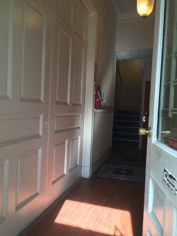 Primary Photo - 112 E Preston St