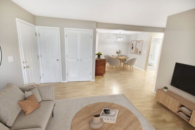 Foto del edificio - 17048 Sandalwood Creek Dr