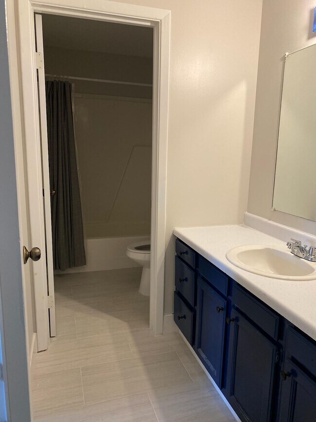 Foto del edificio - 2607 Harvest Dr