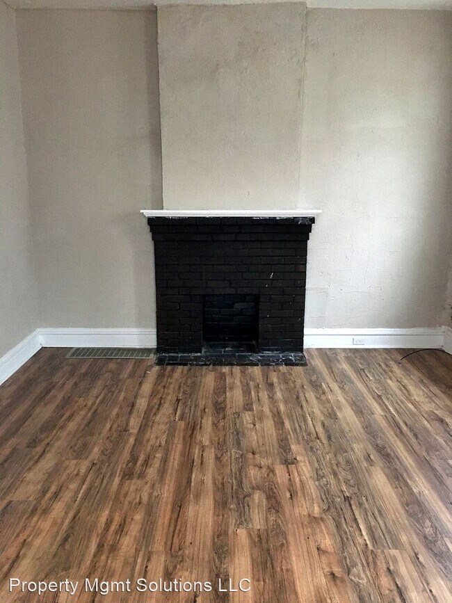 Foto del edificio - 2 br, 1 bath House - 3641 Iowa Ave