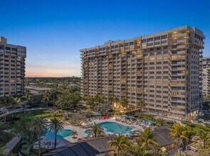 Building Photo - 5000 N Ocean Blvd