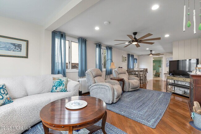 Foto del edificio - 49 Sea Drift Ave