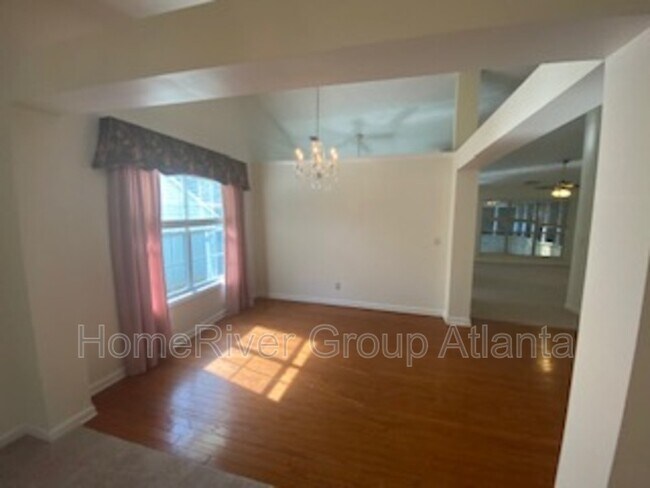 Building Photo - 4595 English Oaks Ln NW