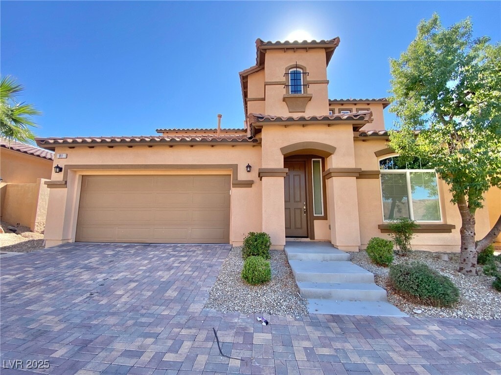 Primary Photo - 81 Avenza Dr