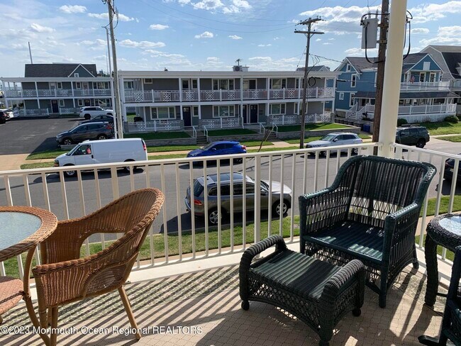 Foto del edificio - 605 Ocean Ave